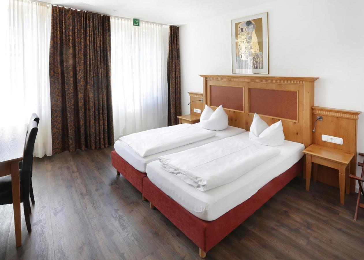 Restaurant-Cafe-Pension Himmel Landshut Dış mekan fotoğraf