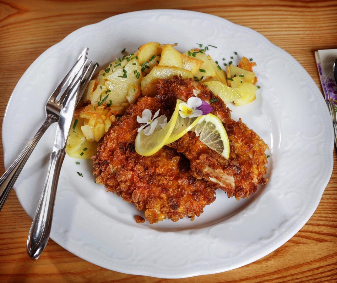 Restaurant-Cafe-Pension Himmel Landshut Dış mekan fotoğraf